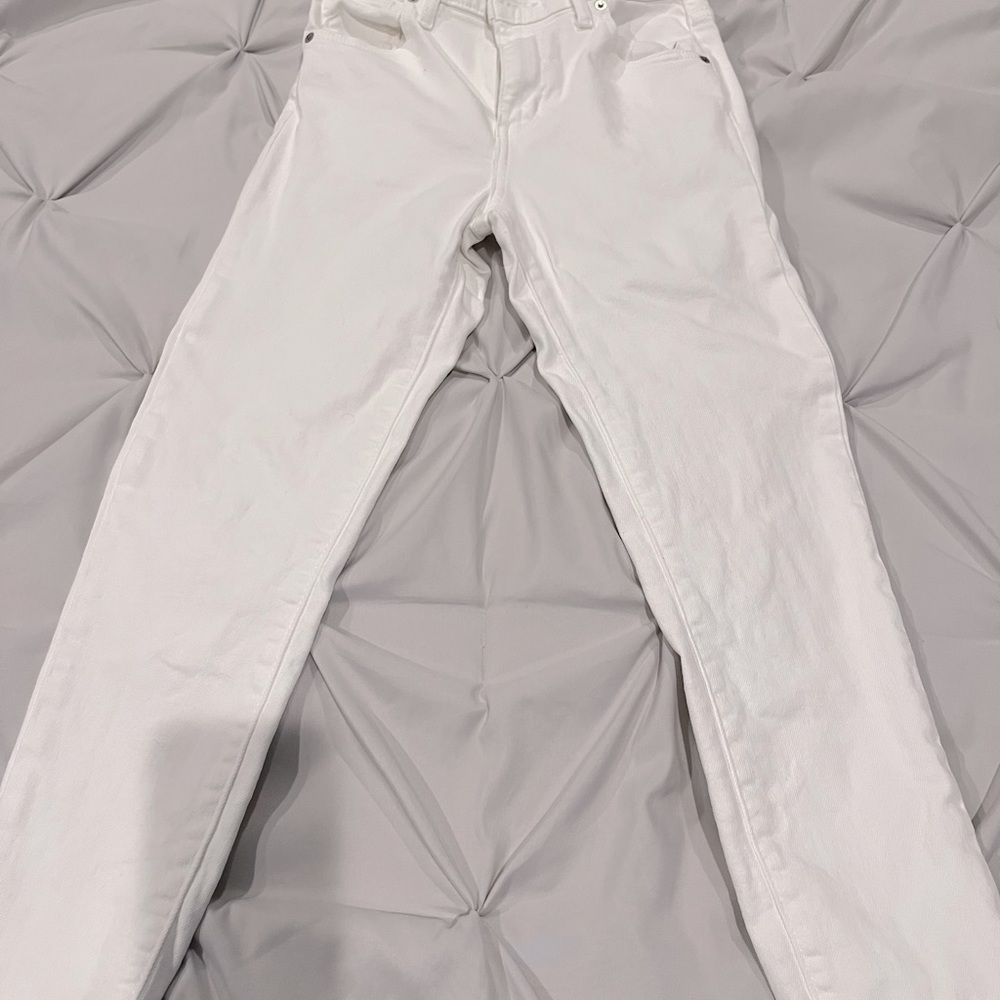 Levi’s mile high super skinny white jeans size 26
